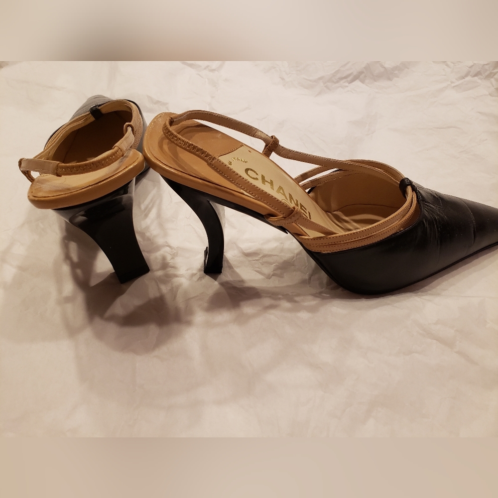 USED Chanel Shoes with Curved high Heels. Size 6.5 - Picture 5 of 13